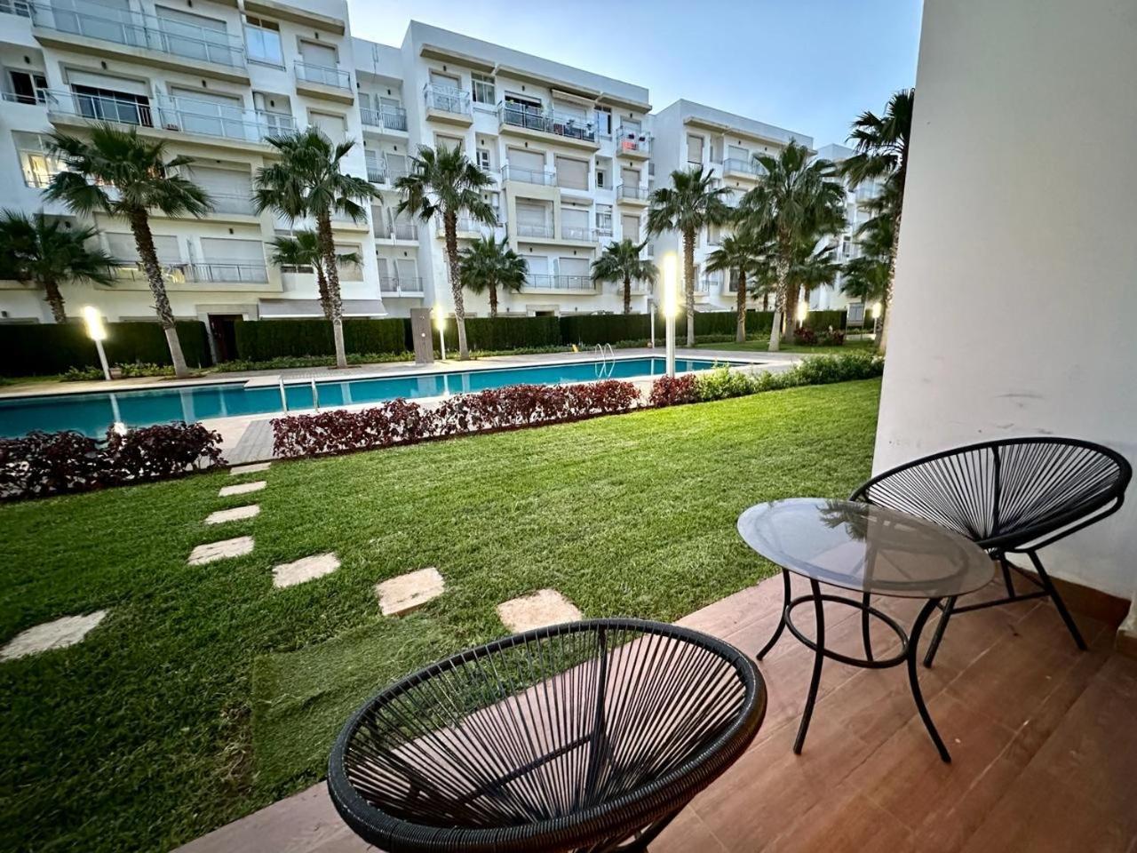 Apparemment De Luxe Vue Piscine Apartamento Bouznika Exterior foto